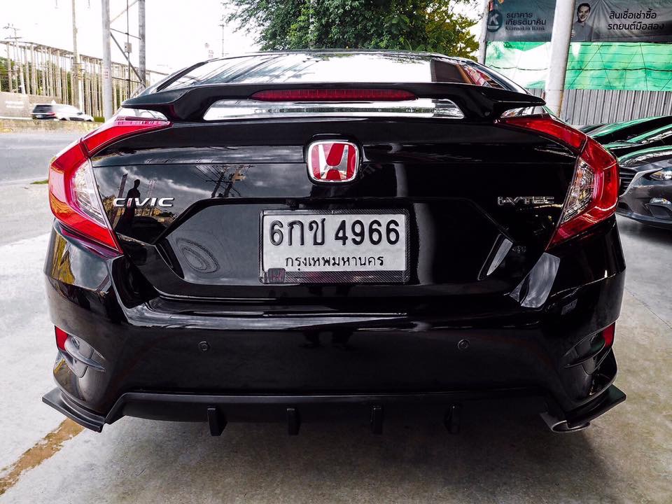 Honda Civic FC Sedan ปี 2017 สีดำ