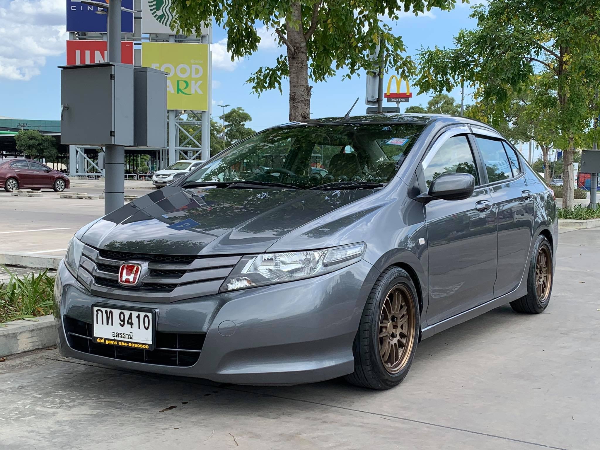 Honda City ปี 2010 สีเทา