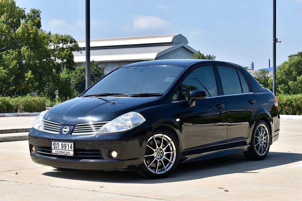 Nissan Tiida ปี 2007 สีดำ