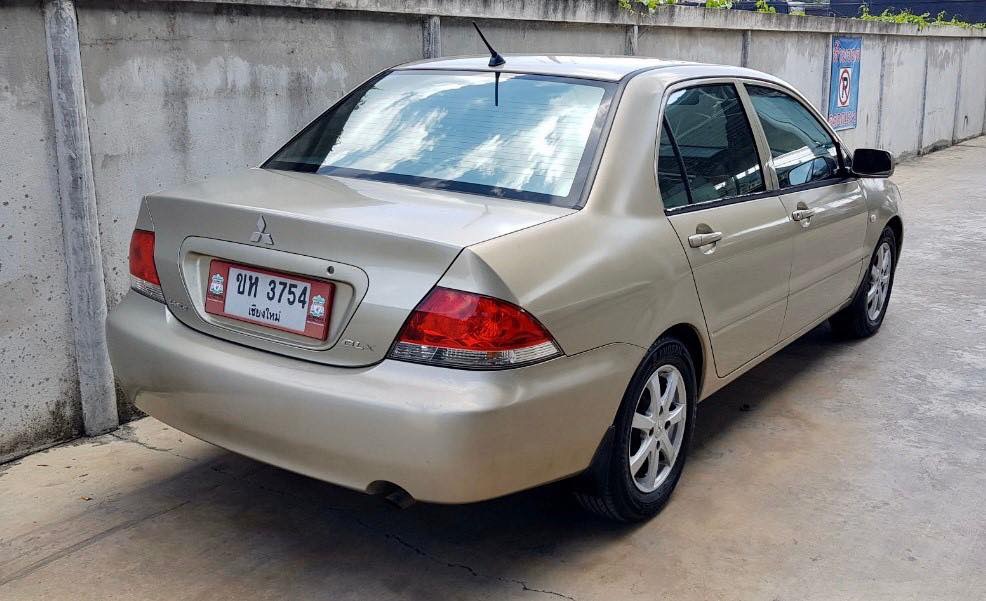 Mitsubishi Lancer Cedia ปี 2008 สีทอง