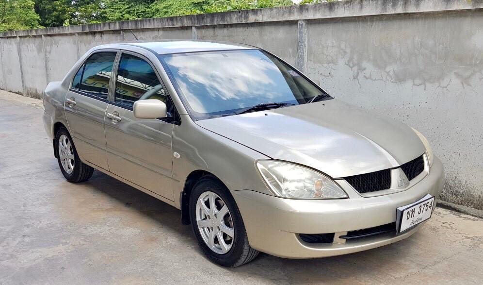 Mitsubishi Lancer Cedia ปี 2008 สีทอง