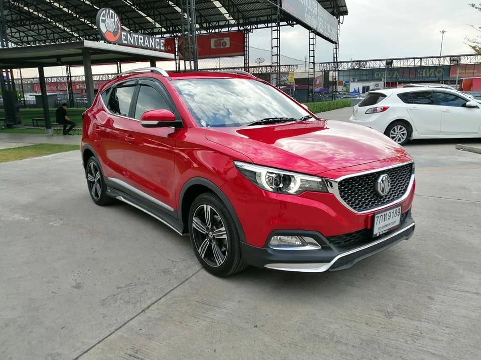 MG ZS ปี 2018 สีแดง