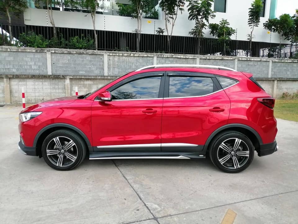 MG ZS ปี 2018 สีแดง