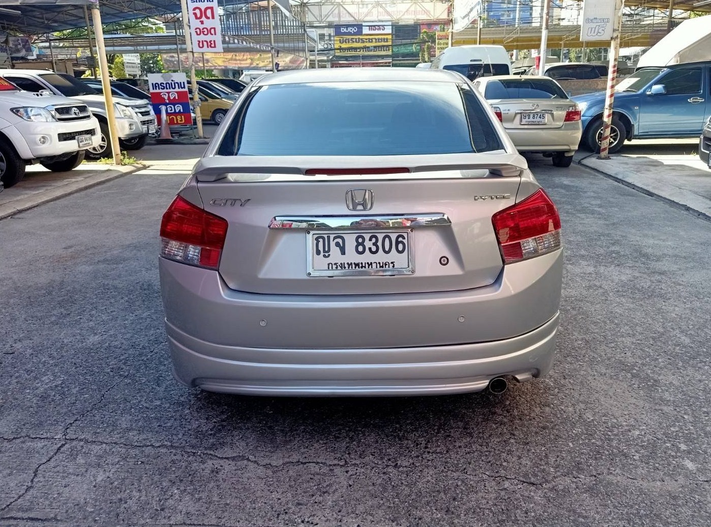 Honda City ปี 2011 สีเงิน