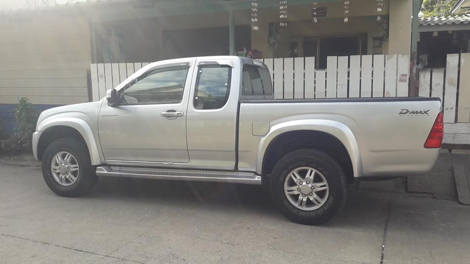 Isuzu D-Max Hi-Lander (Cab) ปี 2008 สีเงิน