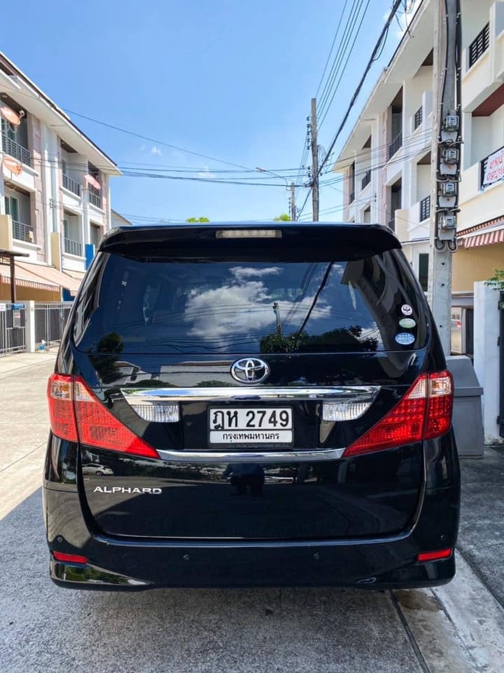 Toyota Alphard ปี 2010 สีดำ