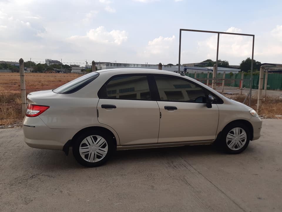 Honda City ZX ปี 2004 สีเงิน