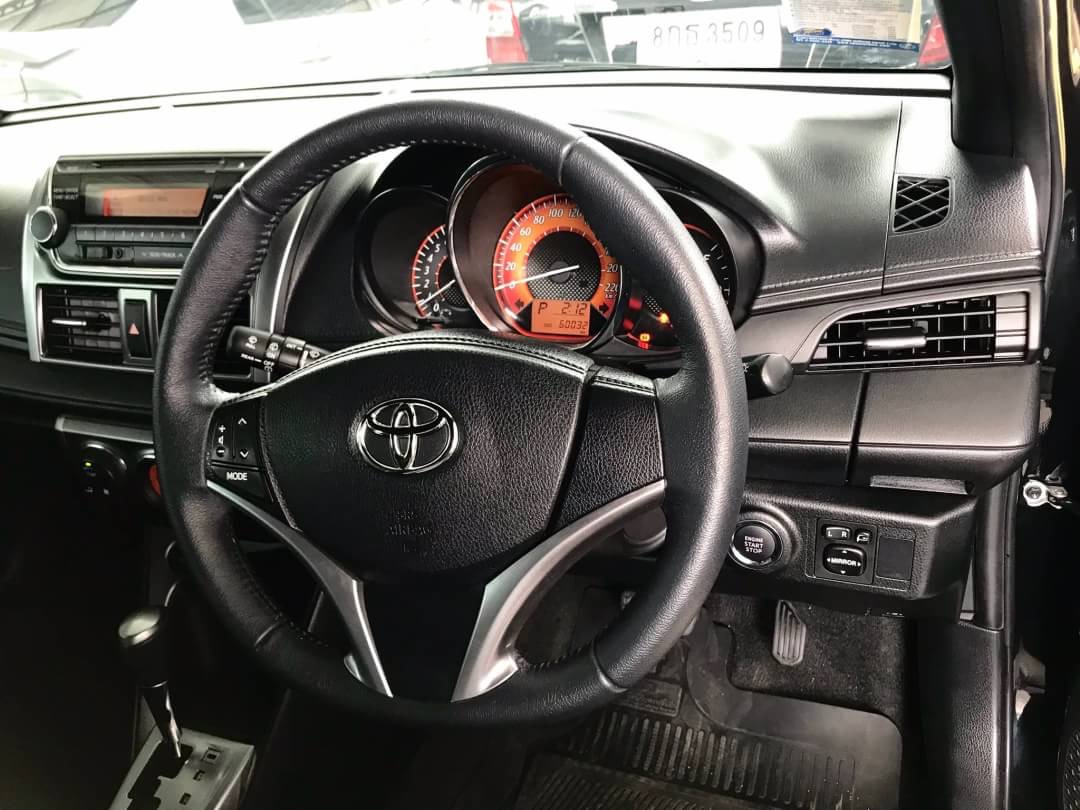 Toyota Yaris Yaris ปี 2015 สีดำ