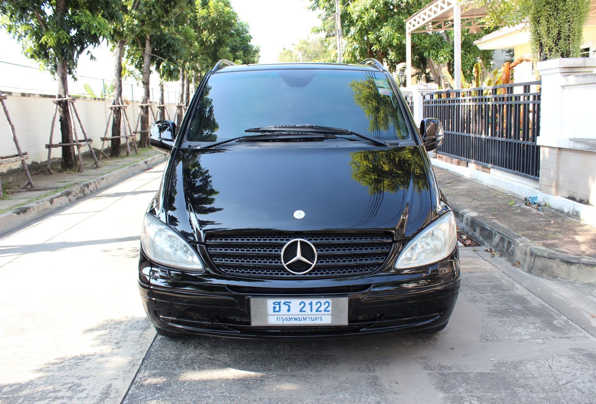 Mercedes-Benz V-Class W639 ปี 2008 สีดำ