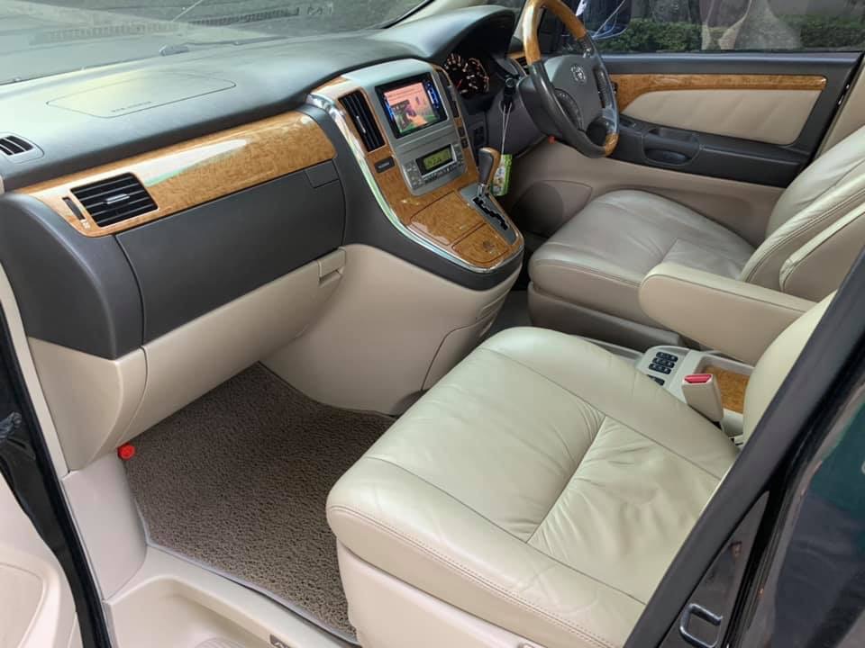 Toyota Alphard ปี 2007 สีดำ