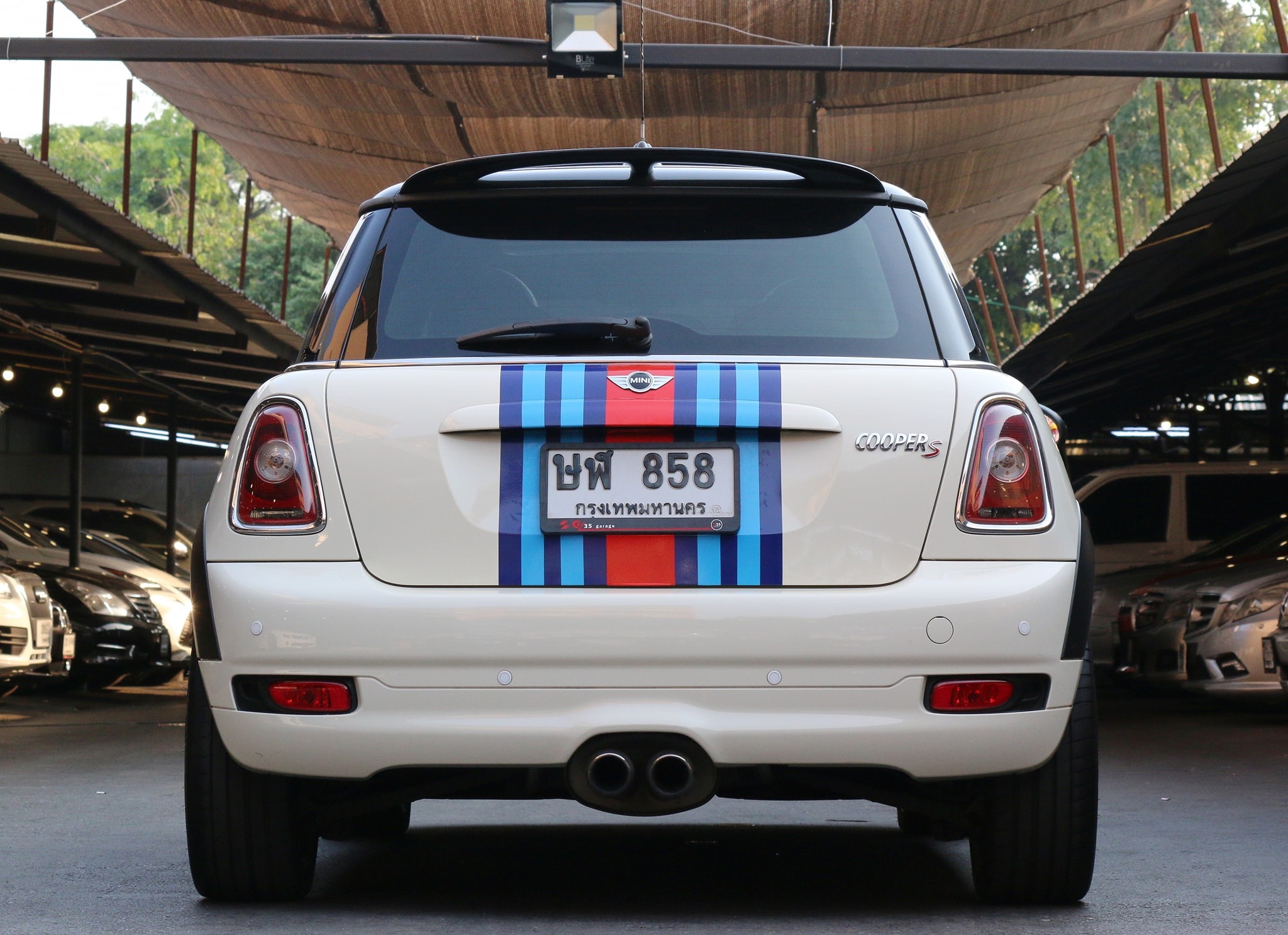 Mini Hatch (Cooper) Gen2 R56 ปี 2008 สีขาว