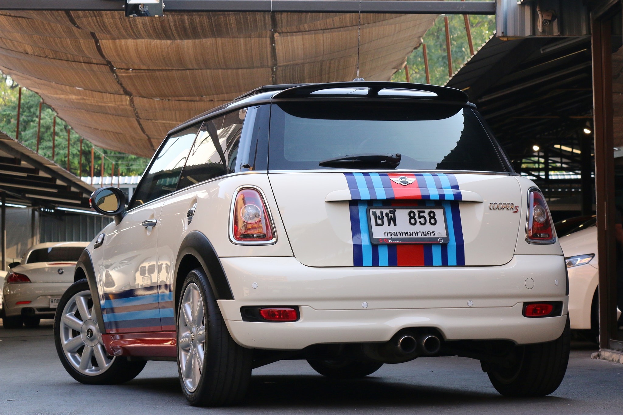 Mini Hatch (Cooper) Gen2 R56 ปี 2008 สีขาว