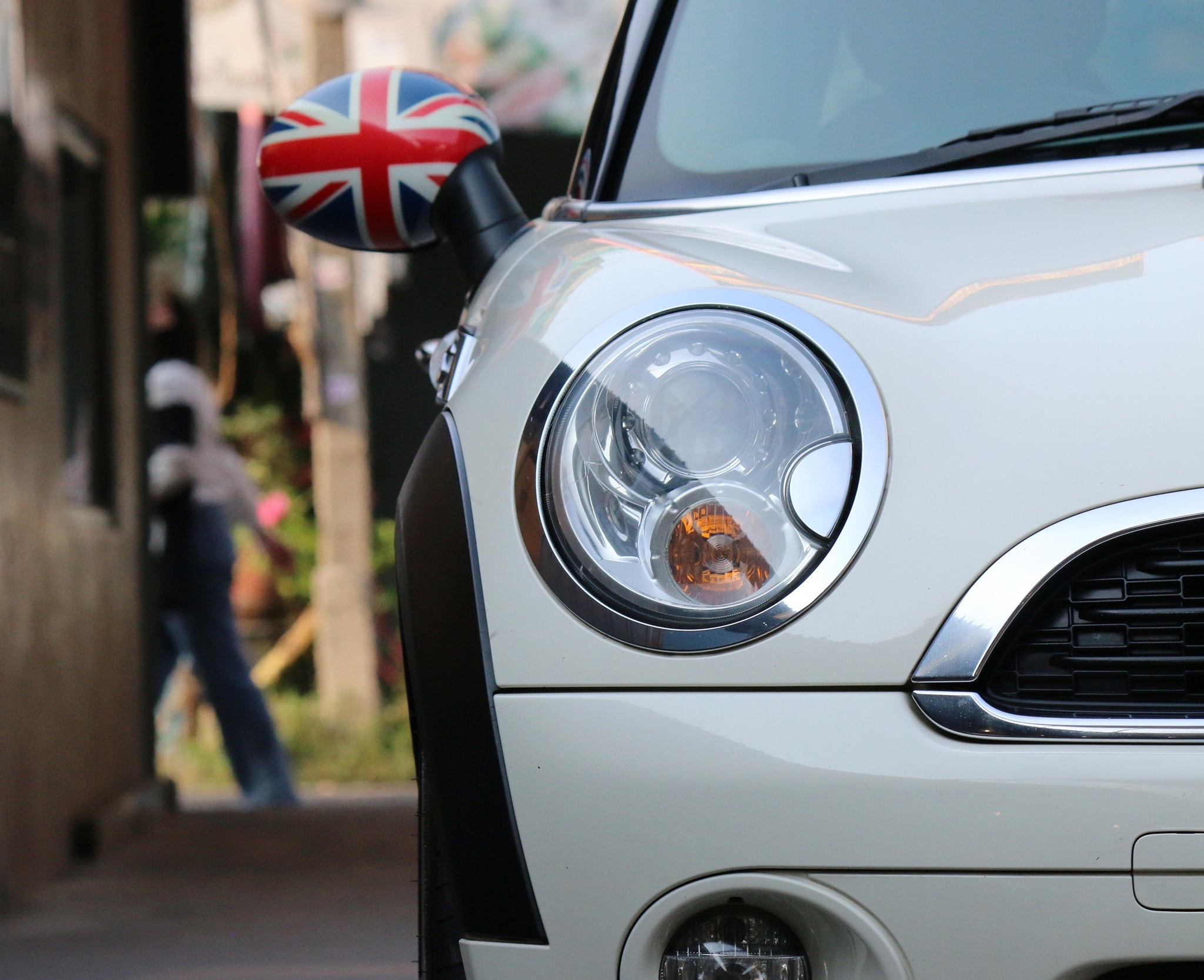 Mini Hatch (Cooper) Gen2 R56 ปี 2008 สีขาว