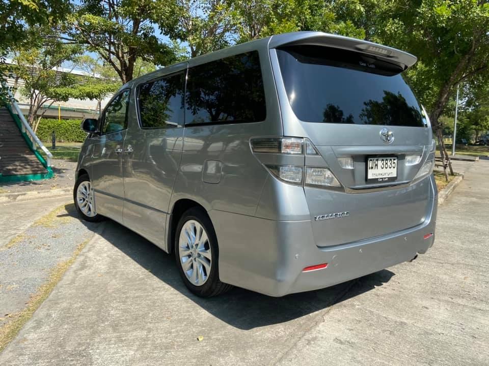 Toyota Vellfire ปี 2009 สีเทา