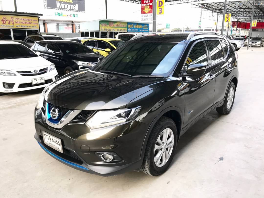 Nissan X-trail ปี 2016 สีเทา