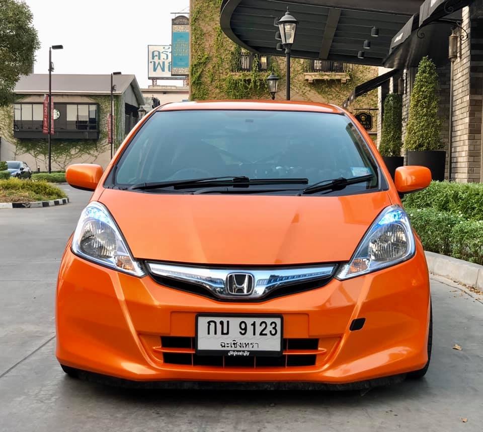 Honda Jazz GE ปี 2011 สีส้ม