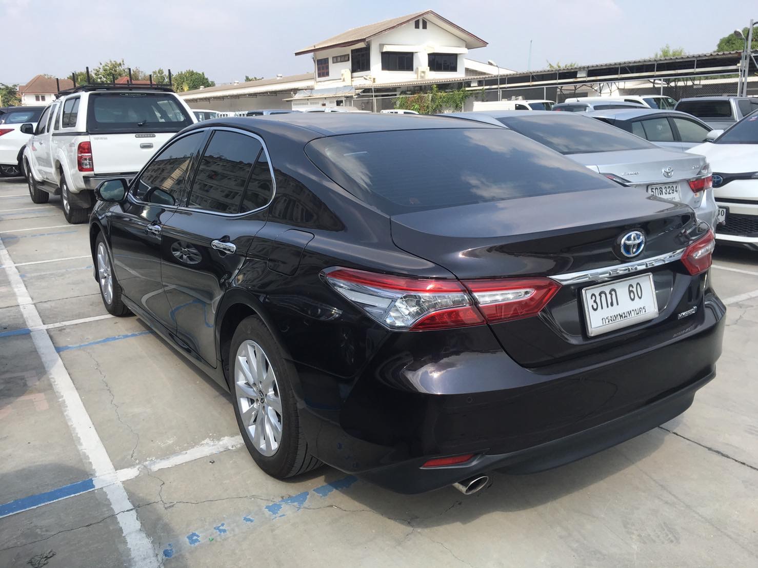 TOYOTA E CAMRY 2.5 HV Premium AT