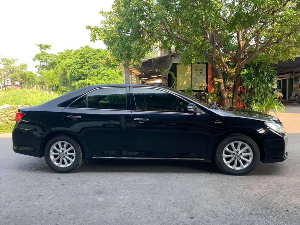 Toyota Camry (XV50) ปี 2013 สีดำ