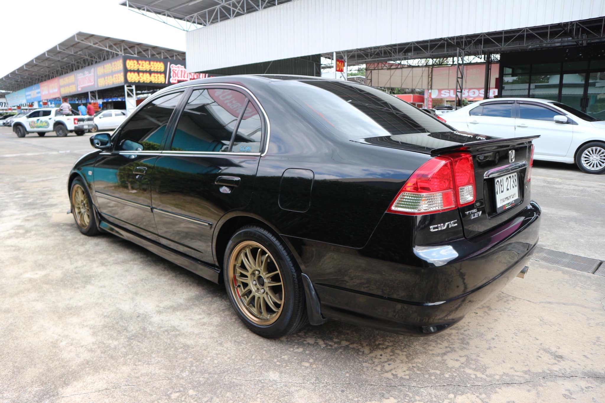 Honda Civic ES (Dimension) โฉม ตาเหยี่ยว ปี 2005 สีดำ