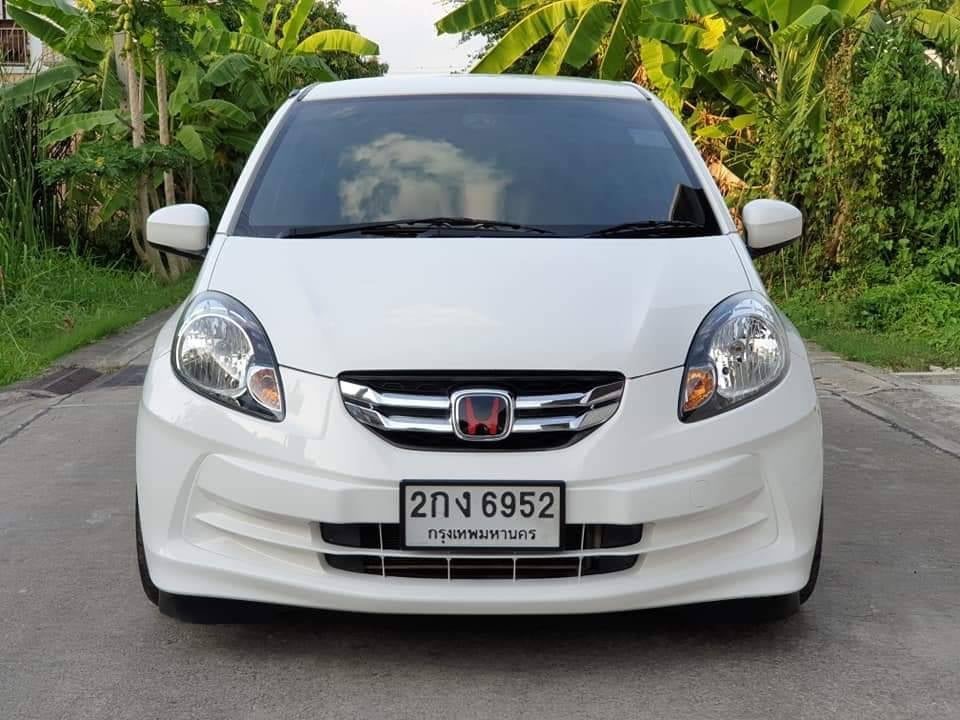 Honda Brio Amaze ปี 2013 สีขาว