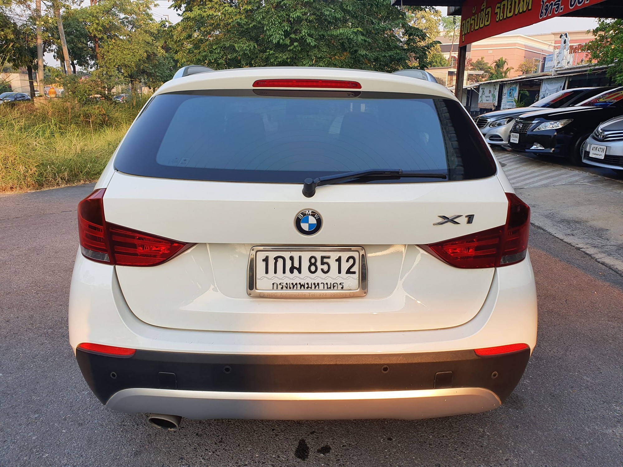 BMW X1 E84 2.0 ปี 2015 สีเงิน