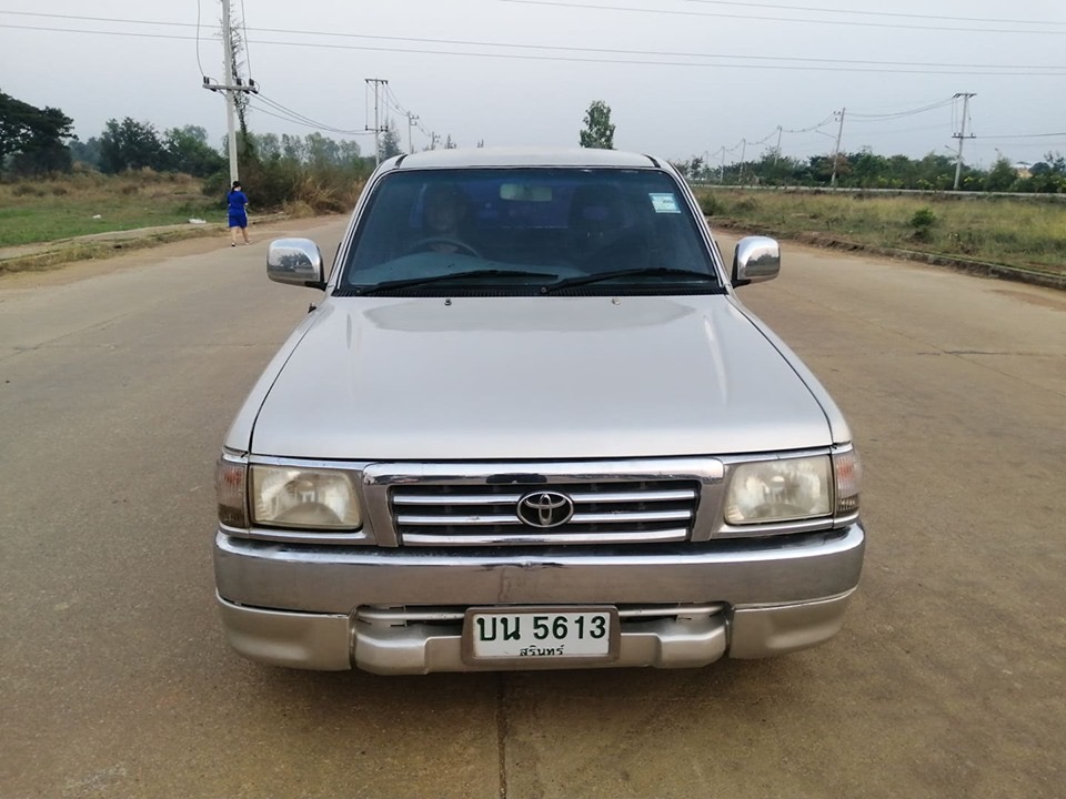 Toyota Hilux Tiger Extra cab ปี 2001 สีเงิน