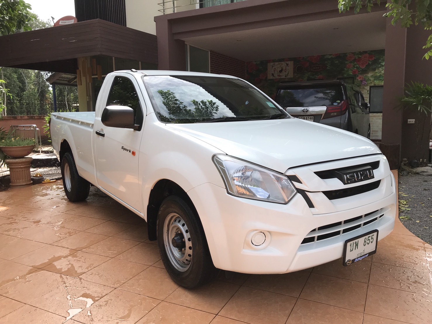 Isuzu D-Max Spark ปี 2016 สีขาว