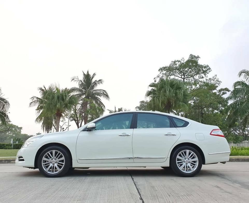 Nissan Teana J32 ปี 2012 สีขาว