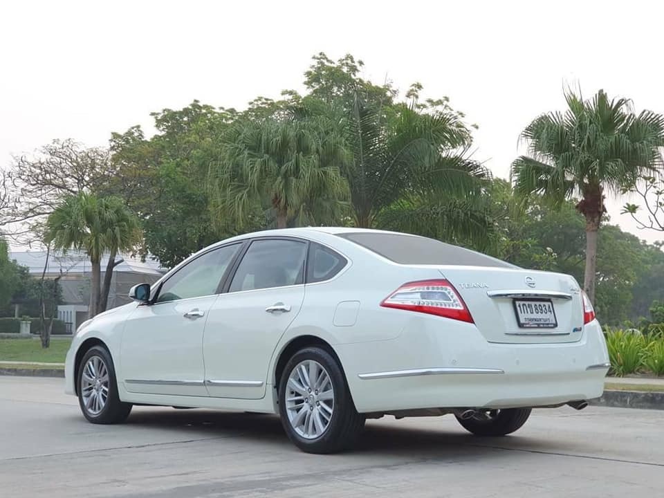 Nissan Teana J32 ปี 2012 สีขาว