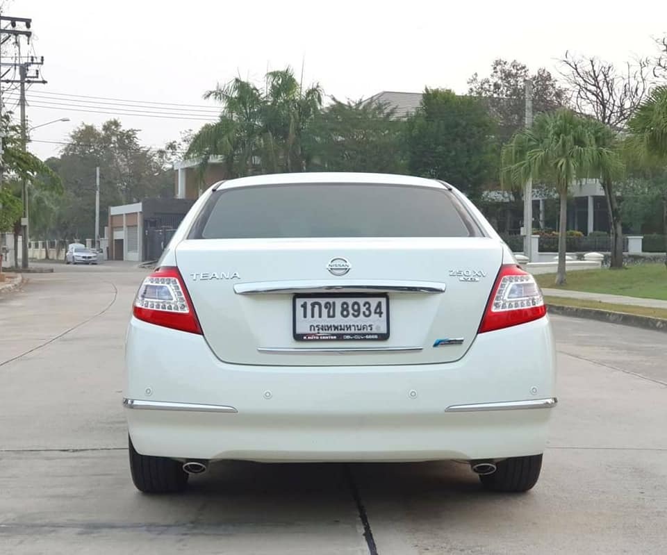 Nissan Teana J32 ปี 2012 สีขาว