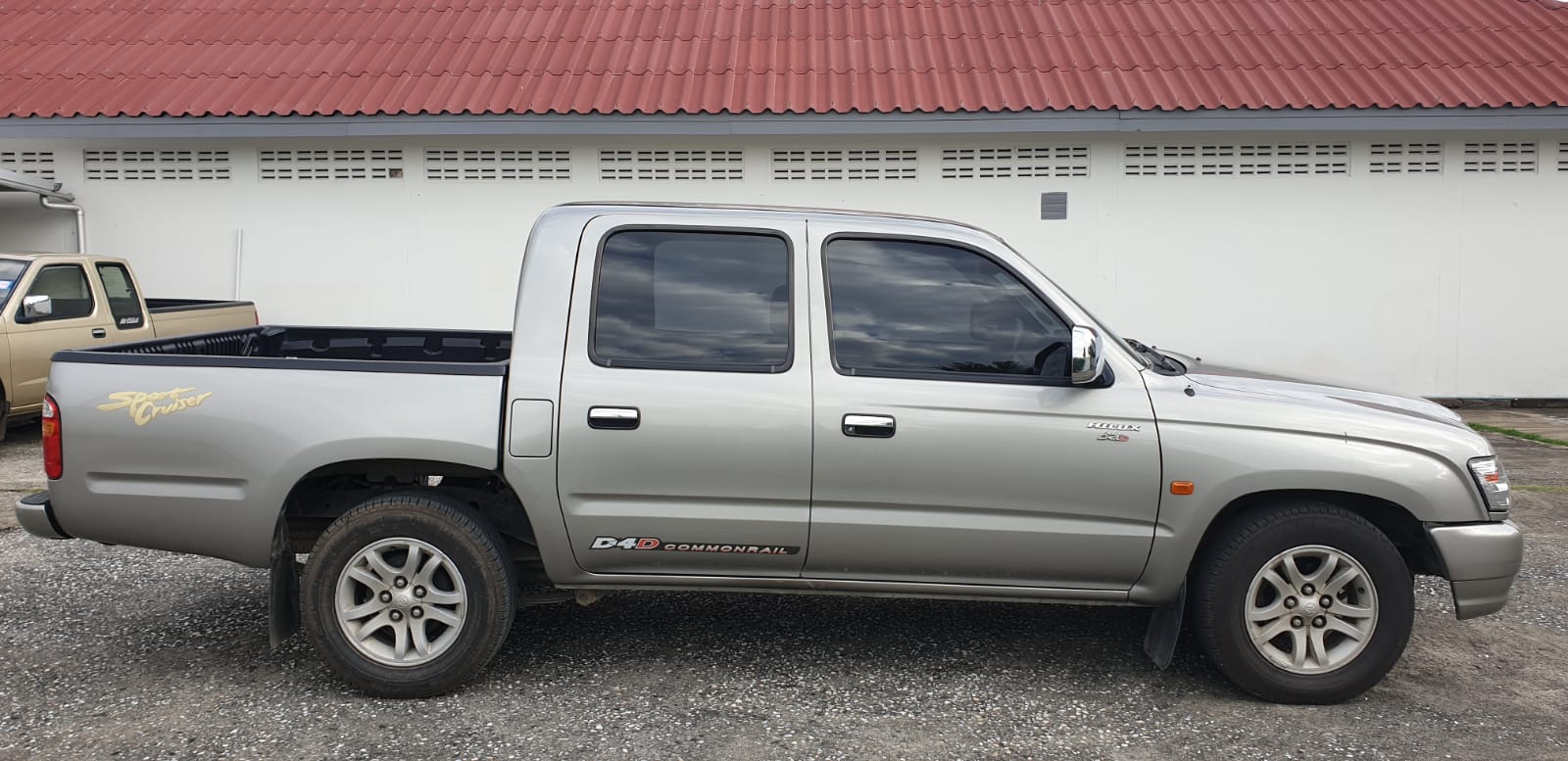 Toyota Hilux Tiger Double cab ปี 2003 สีเทา