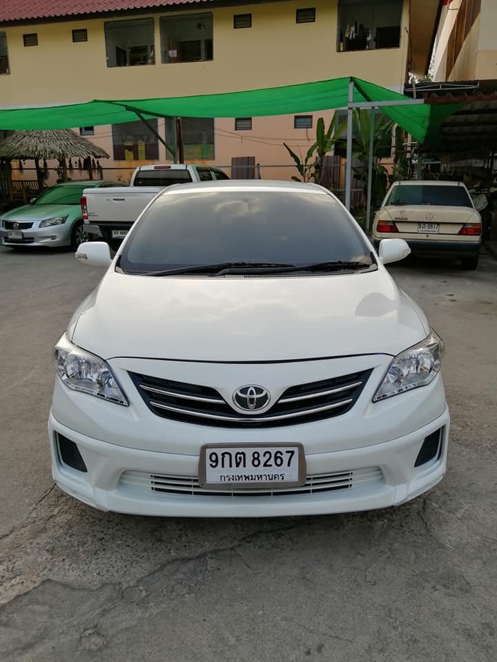 Toyota Corolla Altis ปี 2009 สีขาว