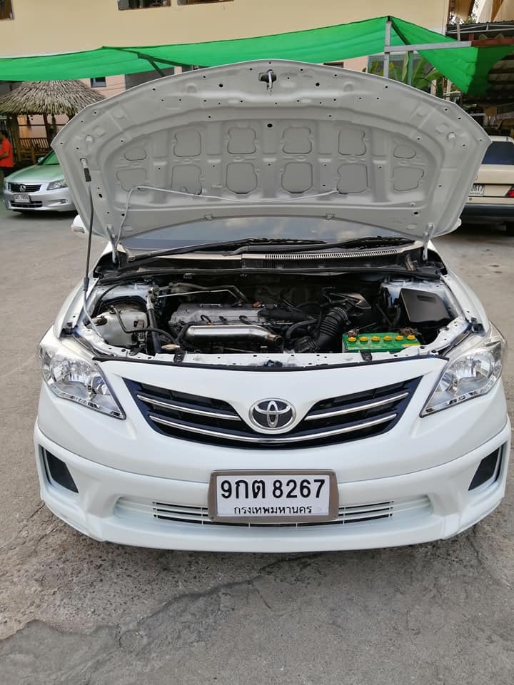 Toyota Corolla Altis ปี 2009 สีขาว