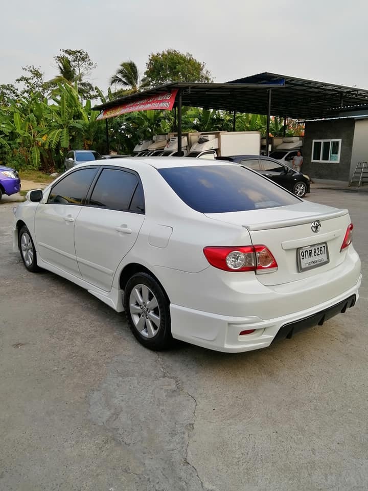 Toyota Corolla Altis ปี 2009 สีขาว