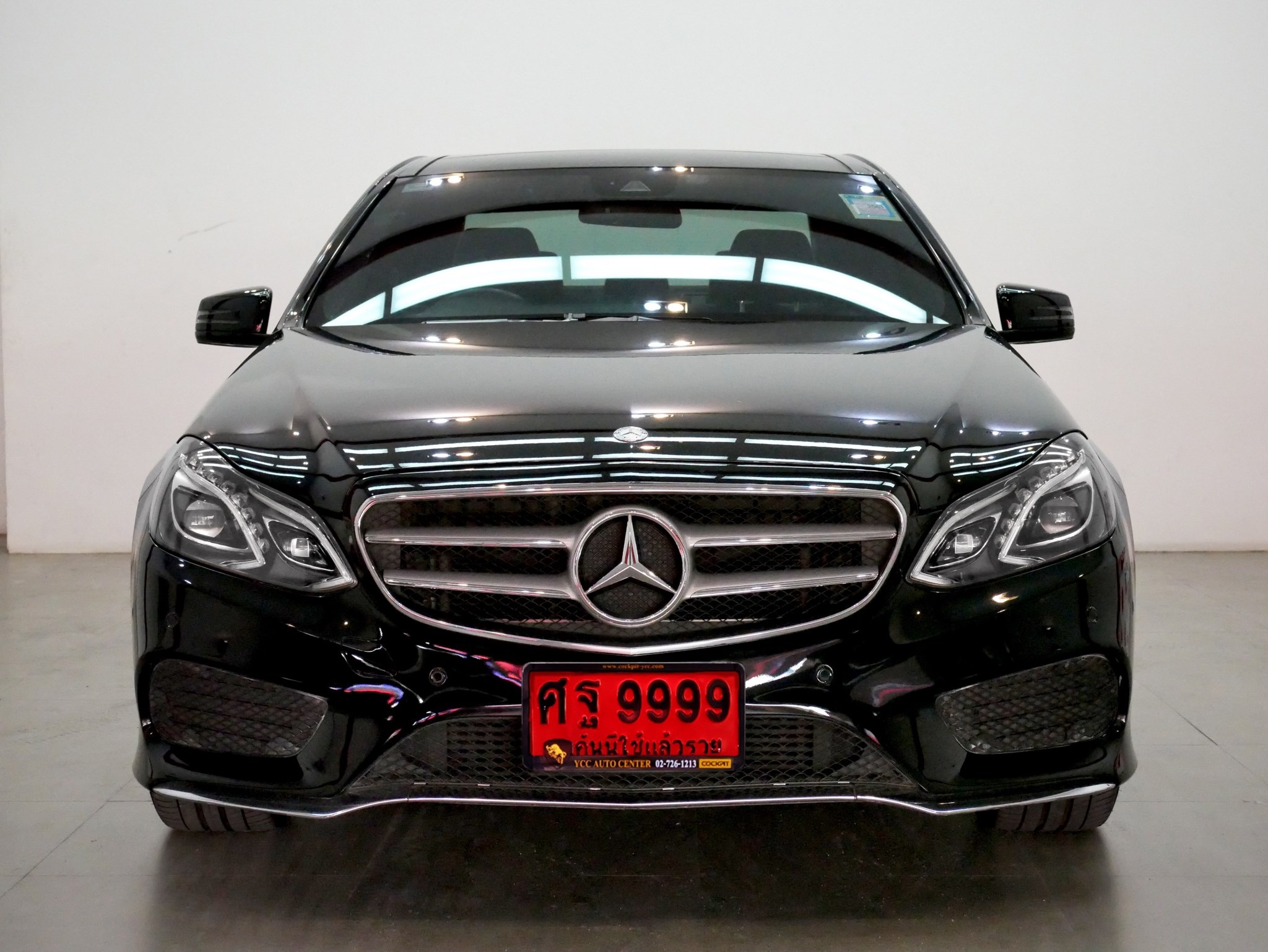 Mercedes-Benz E-Class W212 E300 ปี 2014 สีดำ