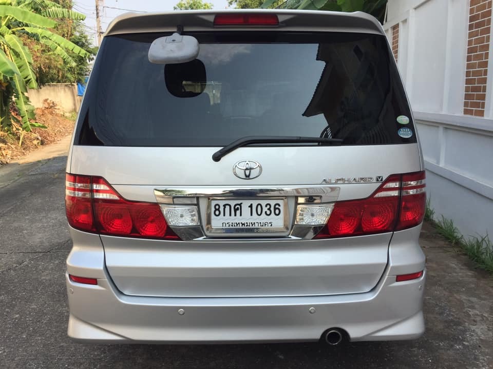 Toyota Alphard ปี 2007 สีเงิน