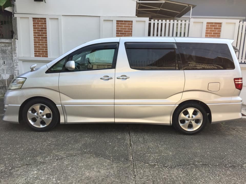 Toyota Alphard ปี 2007 สีเงิน