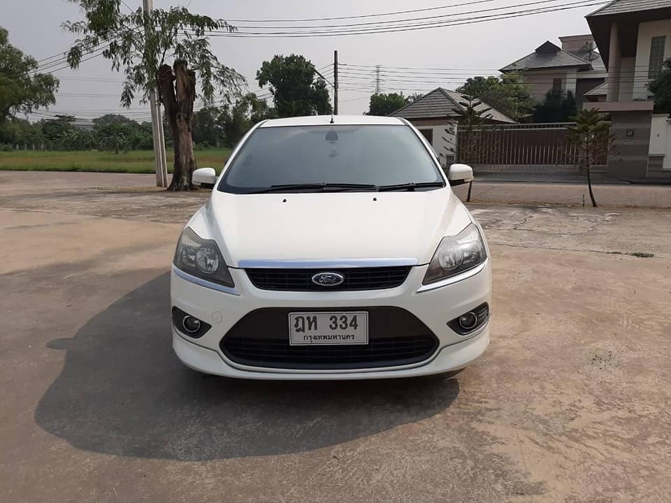 Ford Focus ปี 2011 สีขาว