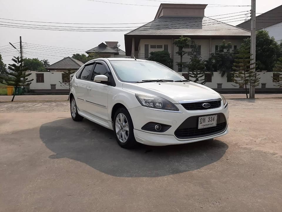 Ford Focus ปี 2011 สีขาว