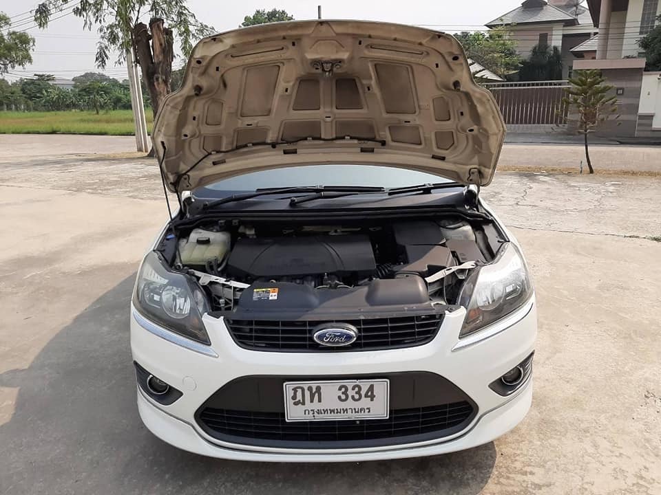 Ford Focus ปี 2011 สีขาว