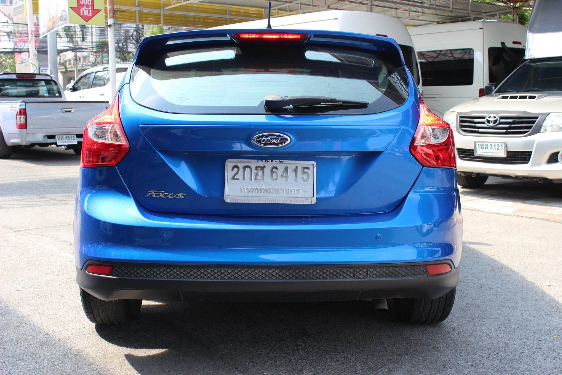 Ford Focus ปี 2013 สีน้ำเงิน