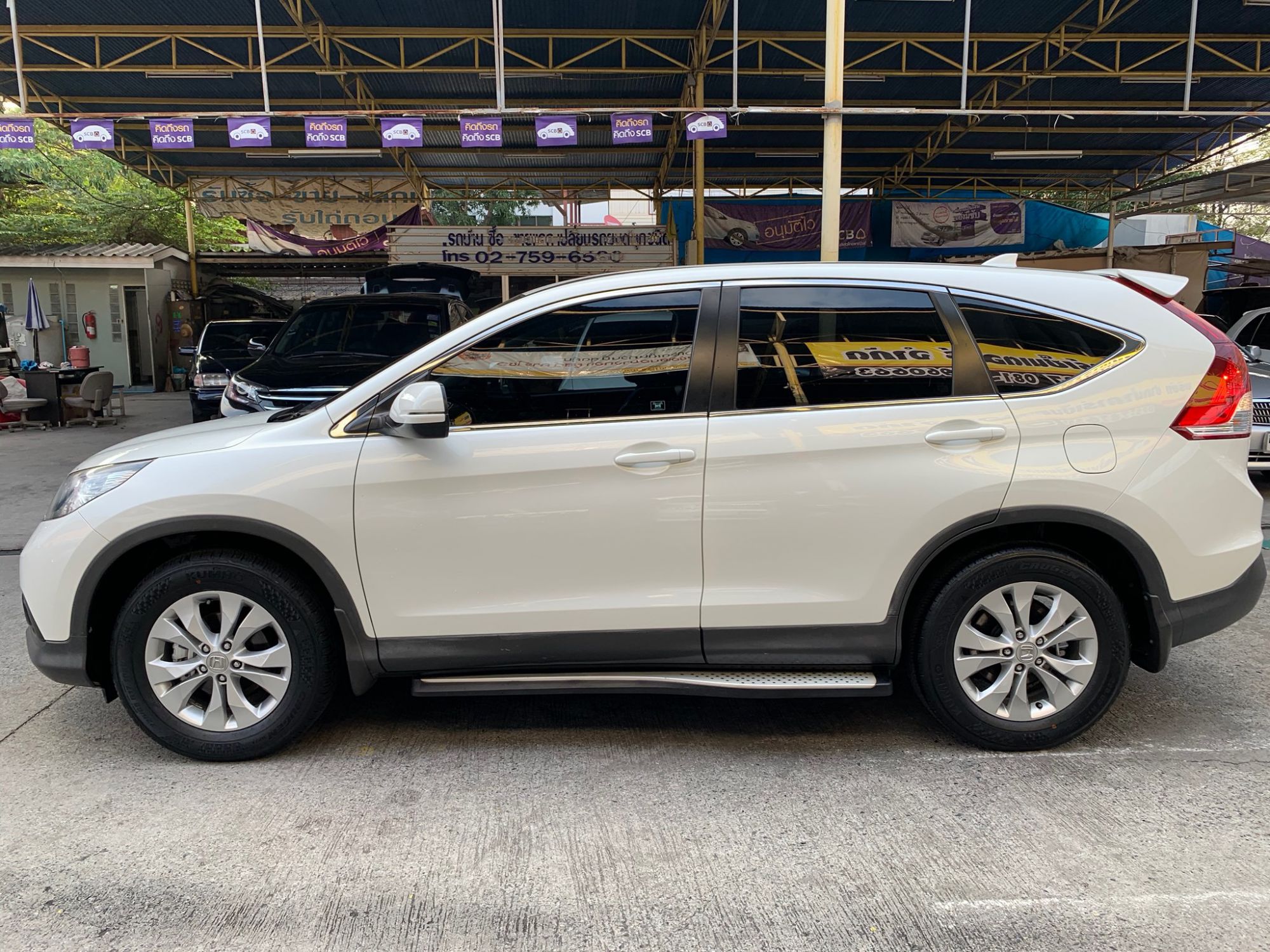 Honda CR-V ปี 2014 สีขาว