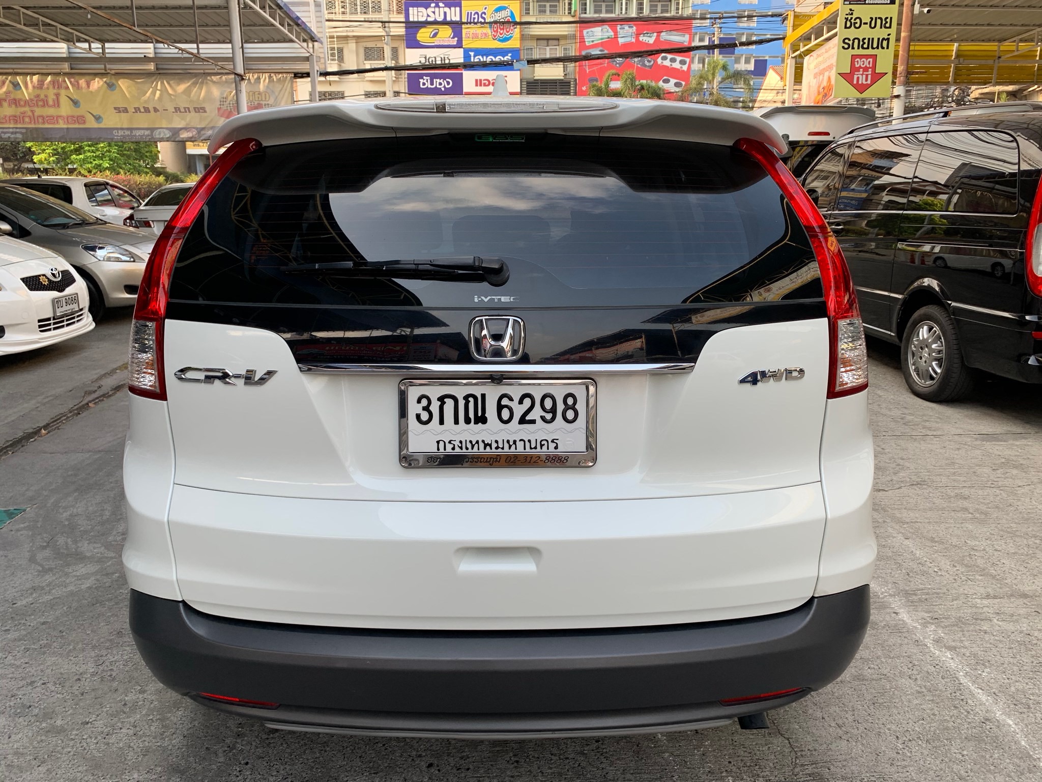 Honda CR-V ปี 2014 สีขาว