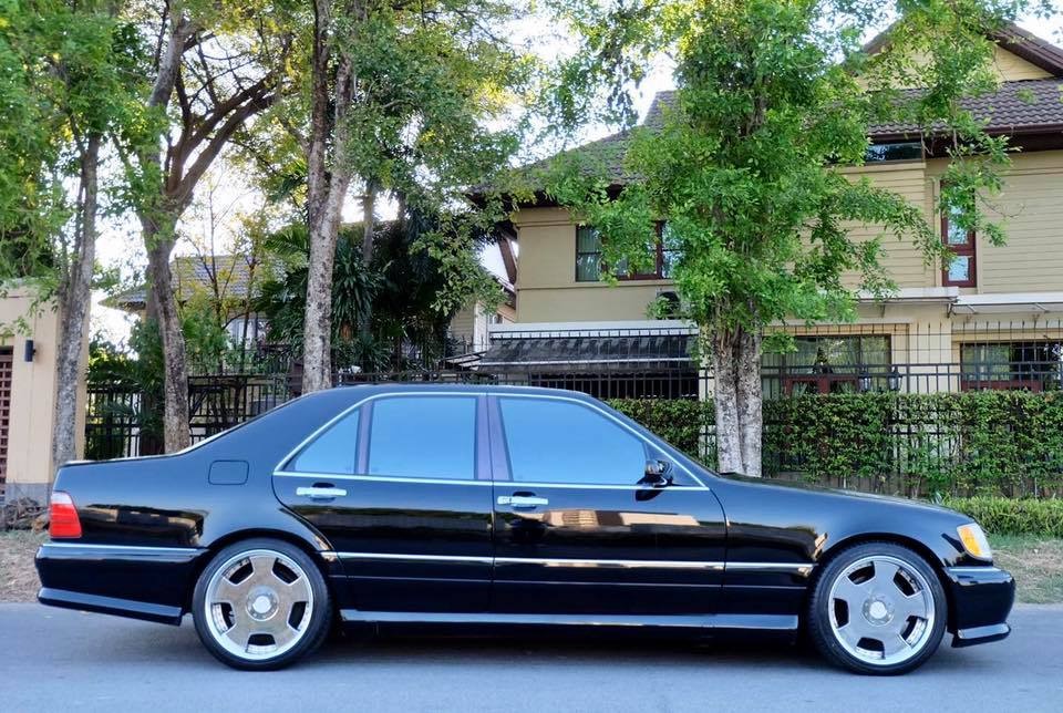 Mercedes-Benz S-Class W140 S280 ปี 1996 สีดำ