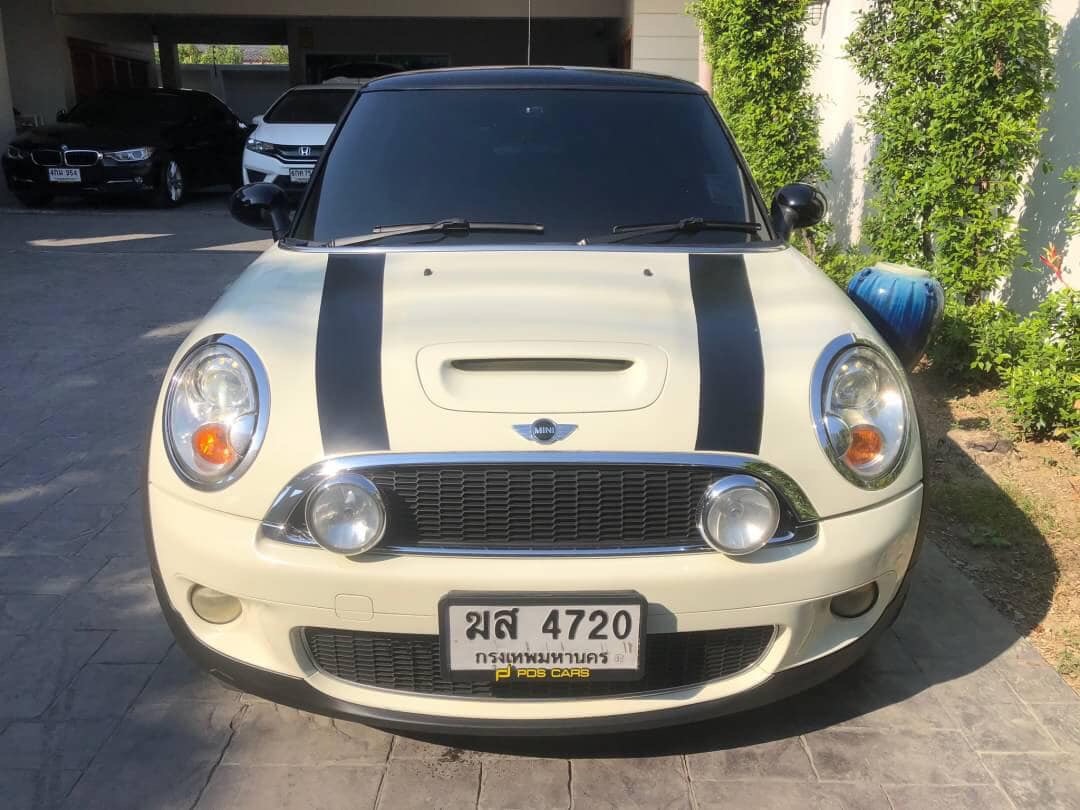 Mini Hatch (Cooper) Gen2 R56 ปี 2008 สีขาว