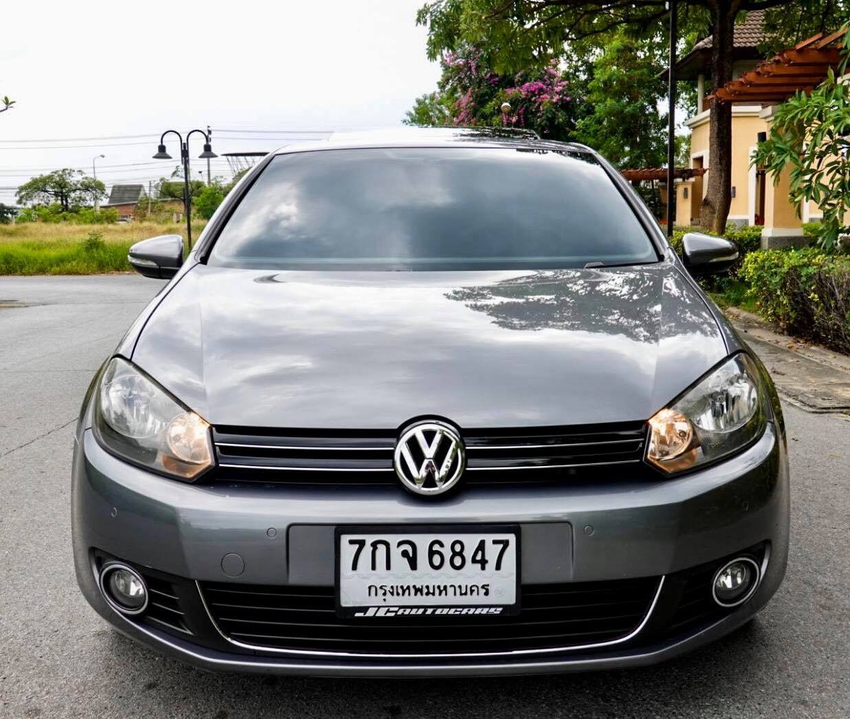 Volkswagen Golf MK6 ปี 2012 สีเทา