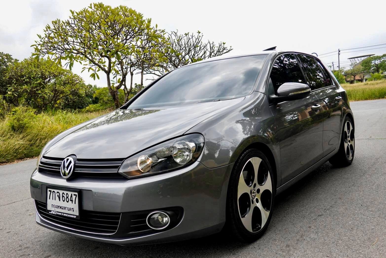 Volkswagen Golf MK6 ปี 2012 สีเทา