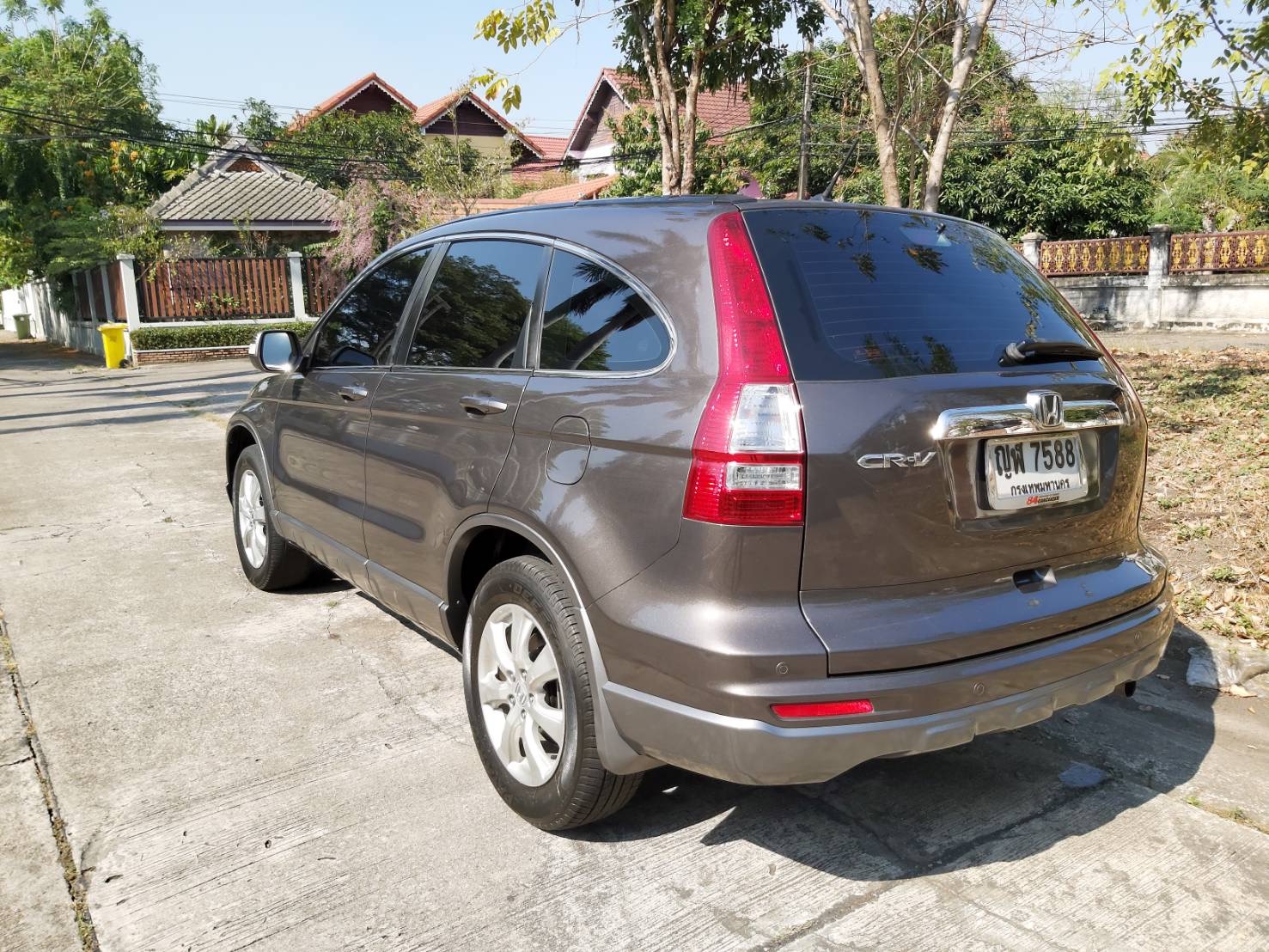 Honda CR-V ปี 2011 สีน้ำตาล