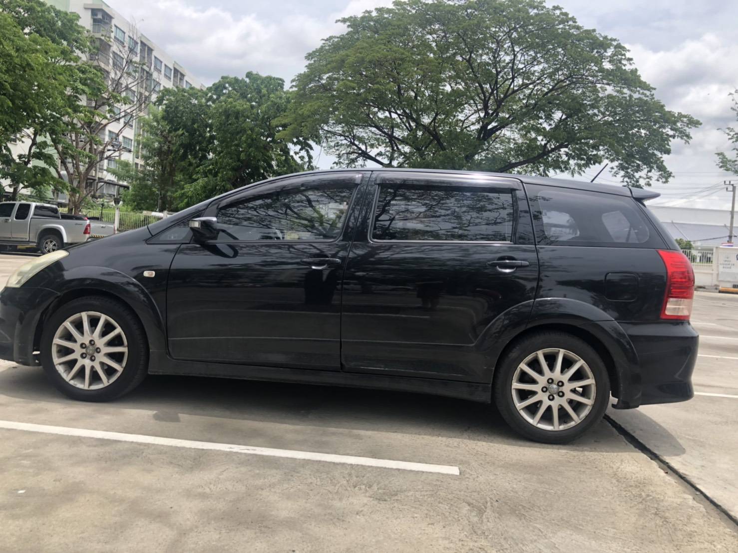 Toyota Wish ปี 2007 สีดำ