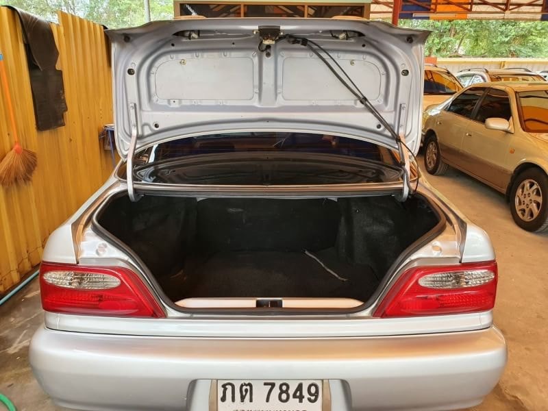 Toyota Soluna AL50 ปี 2002 สีเงิน